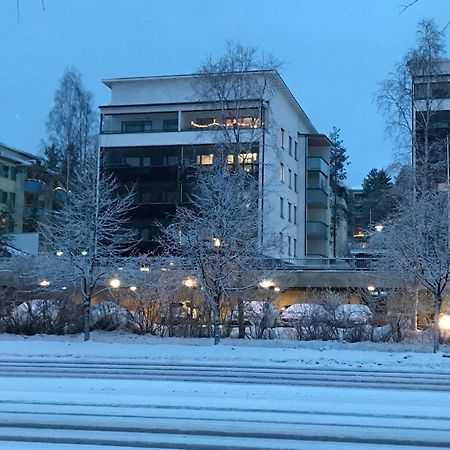 Home Next To The Railway Station ロヴァニエミ エクステリア 写真
